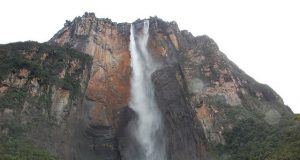 Cele mai frumoase 5 cascade din lume cascade