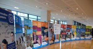 Cum să reprezinți cât mai eficient compania la o expoziție sau la un târg