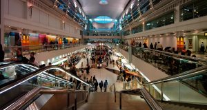 4 aeroporturi care pot fi considerate destinații turistice aeroporturi