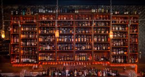 Barurile de Whisky ale americanilor îți fac cu ochiul? Iată câteva dintre cele mai frumoase
