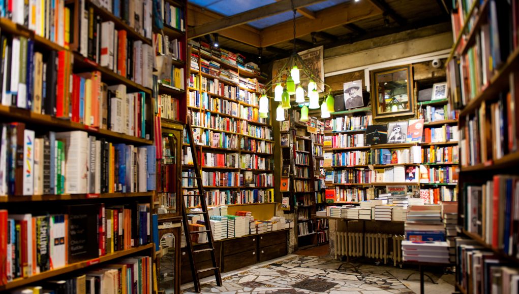 librării